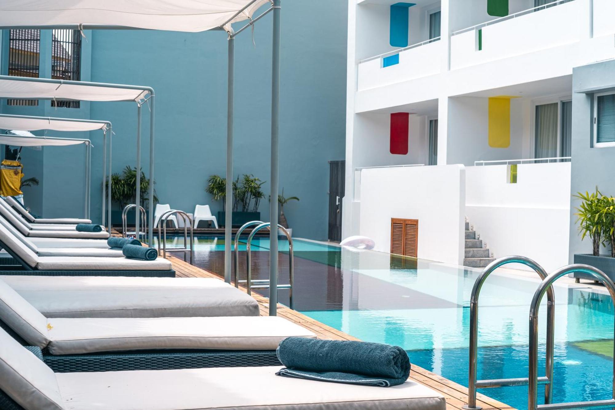 Chill Hotel Seminyak Exterior photo