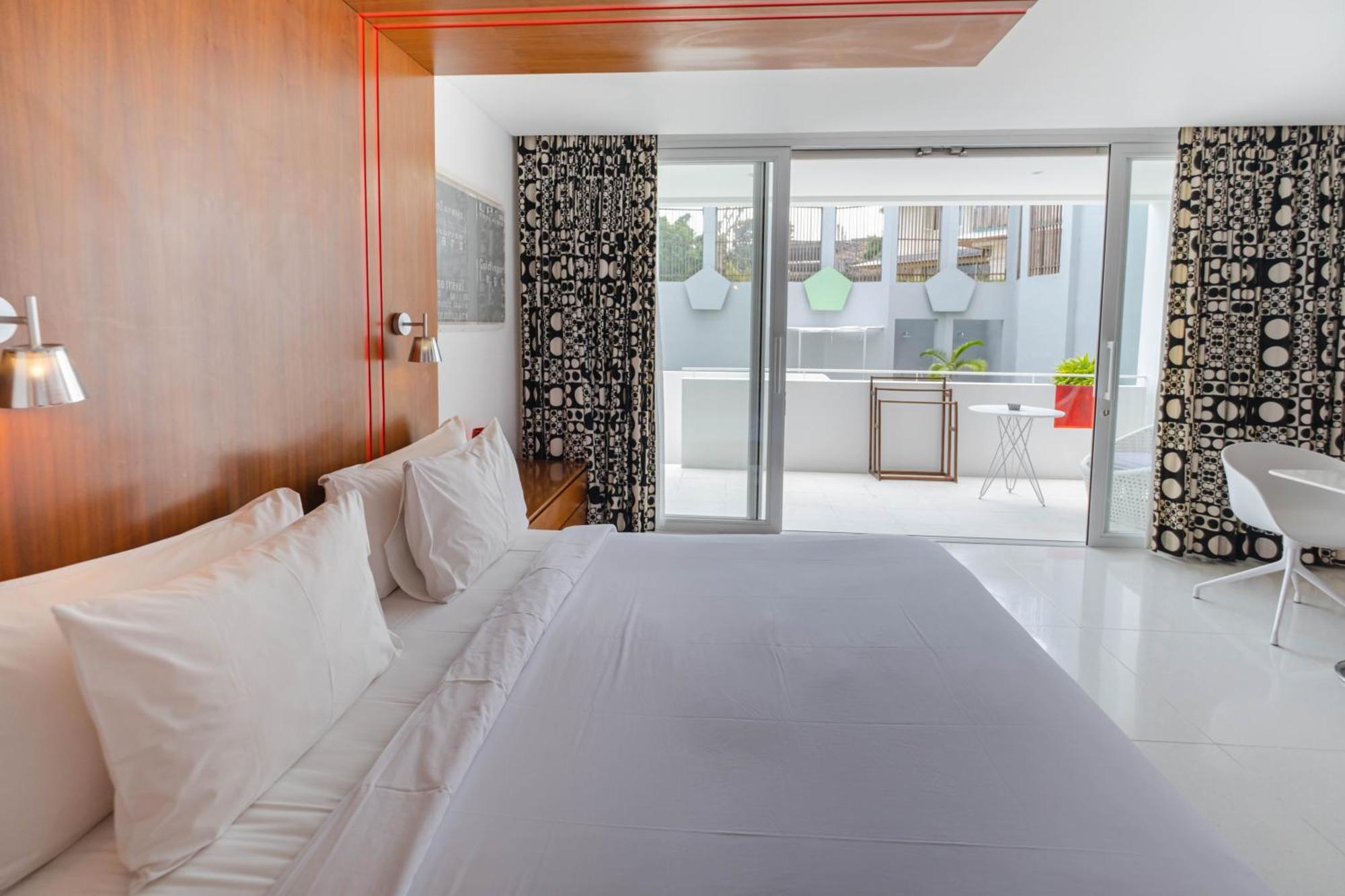 Chill Hotel Seminyak Exterior photo